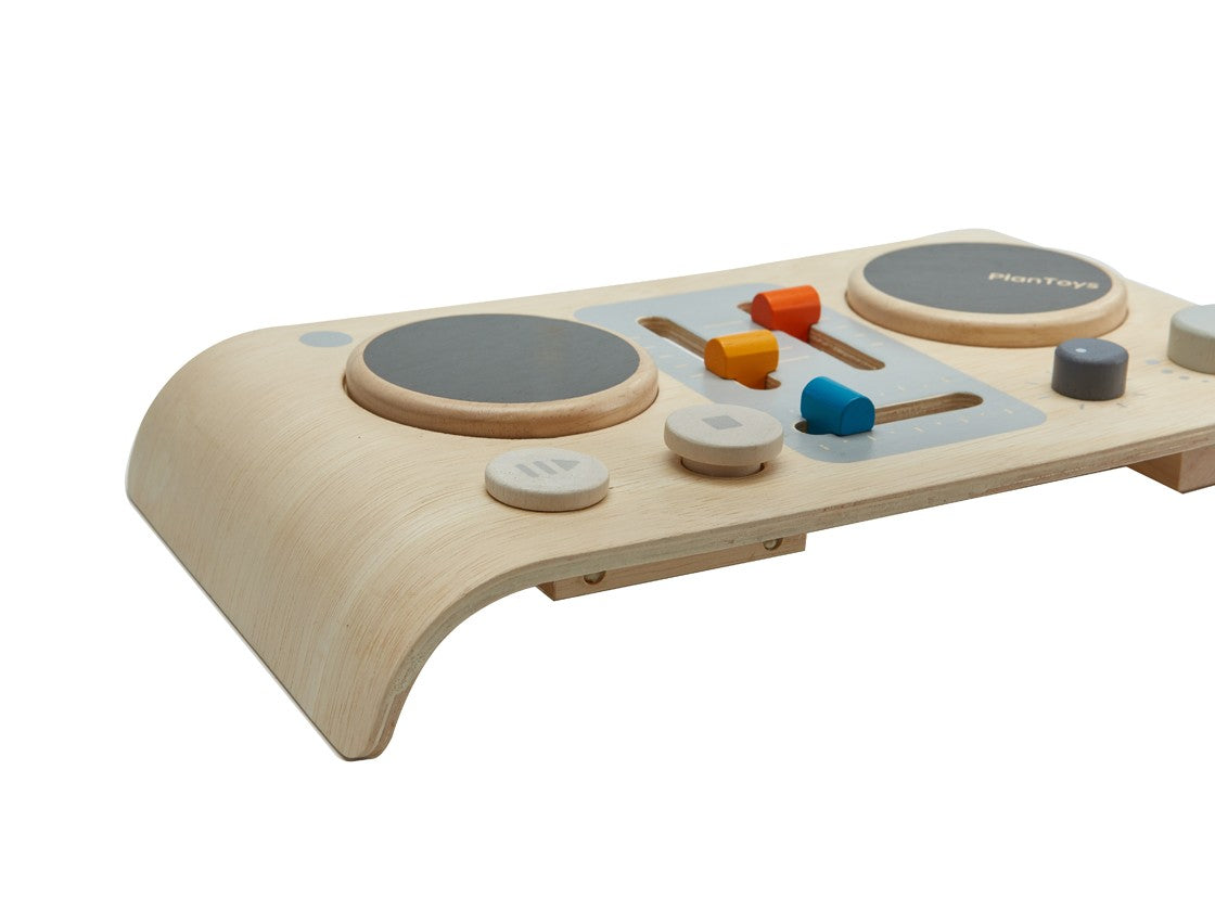 DJ Mixer Board